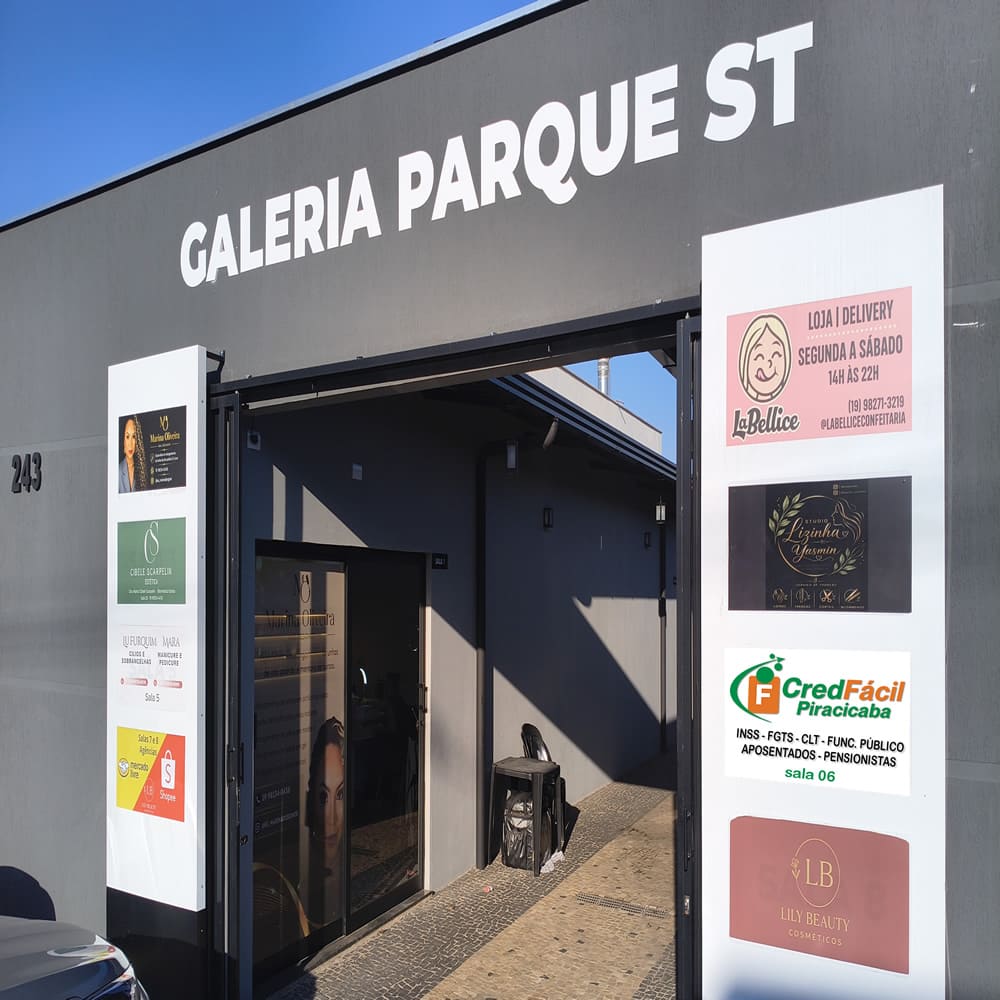 Entrada da loja CredFácil em Santa Terezinha, Piracicaba