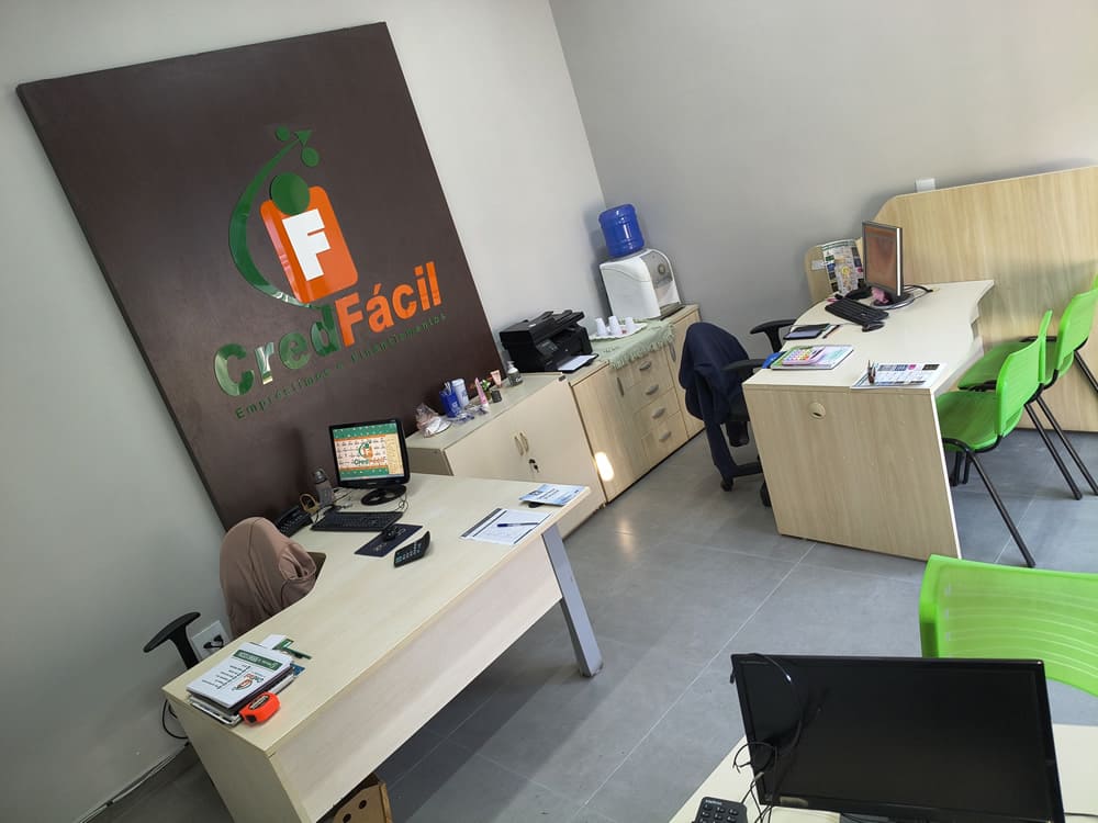 Atendimento na loja CredFácil em Santa Terezinha, Piracicaba